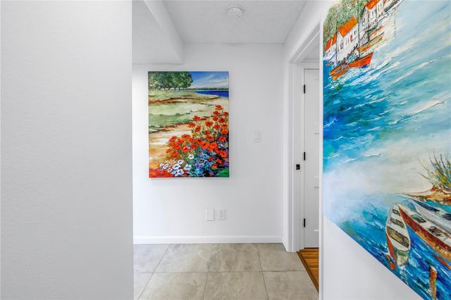 2795 KIPPS COLONY DRIVE S 305, St Petersburg, FL 33707