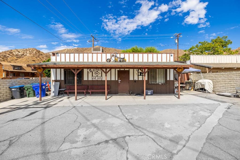 17675 Sierra Highway, Canyon Country, CA 91351 — exterior
