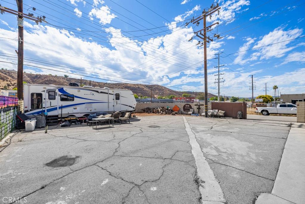 17675 Sierra Highway, Canyon Country, CA 91351 — photo 5