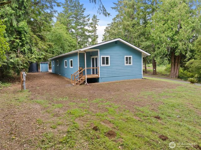 2693 State Rt 101, Ilwaco, WA 98624