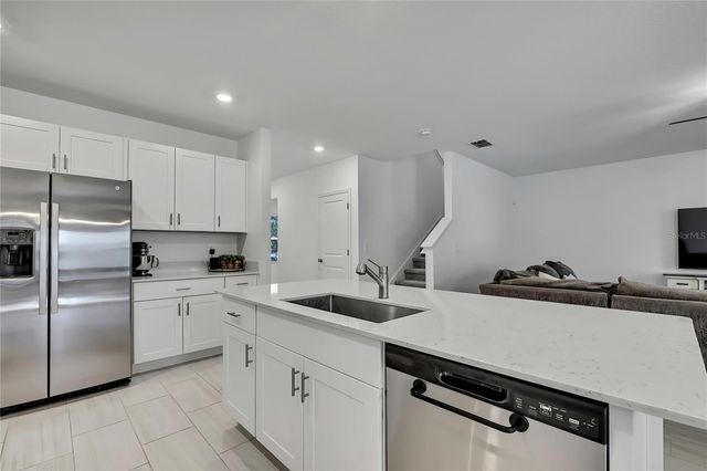 10090 GENTLE RAIN DRIVE, Land O Lakes, FL 34638