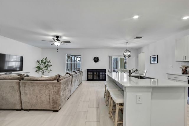 10090 GENTLE RAIN DRIVE, Land O Lakes, FL 34638
