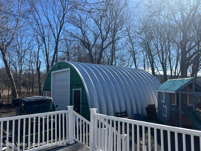 168 County Route 27b, Claverack, NY 12513