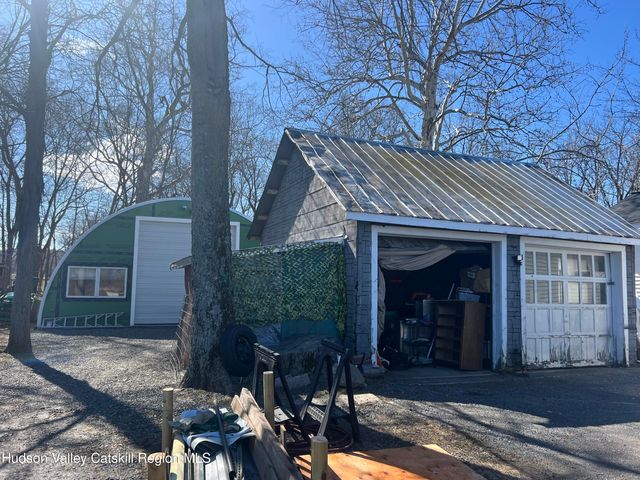 168 County Route 27b, Claverack, NY 12513