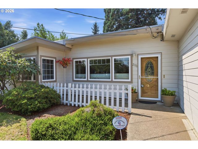 2378 19TH St, Springfield, OR 97477