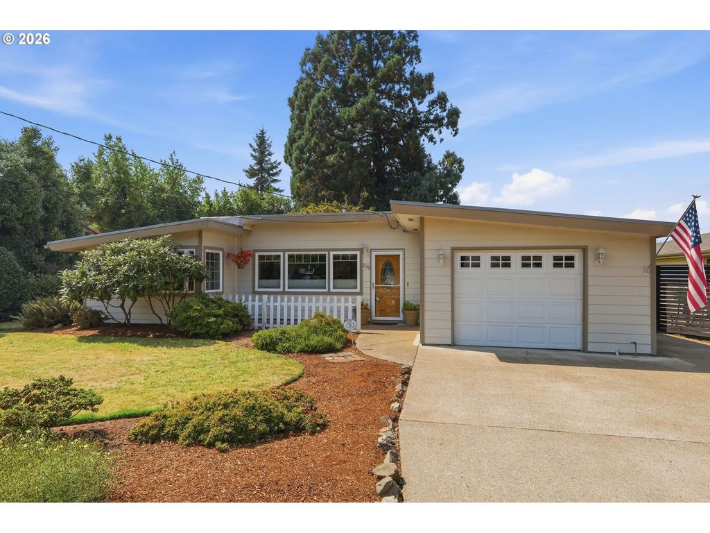 2378 19TH St, Springfield, OR 97477