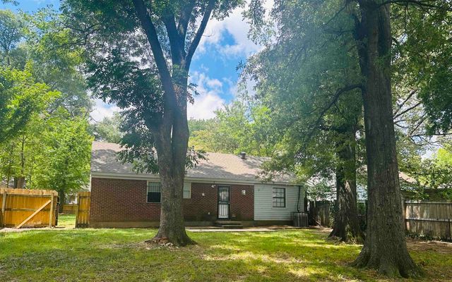 710 VAUGHN RD, Memphis, TN 38122