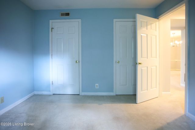 103 Forest Park Rd, Louisville, KY 40223