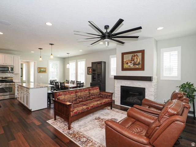 5167 W BOWSTRING WAY, South Jordan, UT 84009