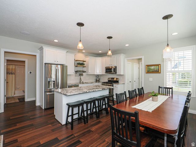 5167 W BOWSTRING WAY, South Jordan, UT 84009