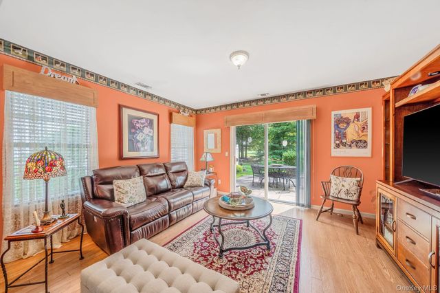 63 Madison Circle, Middle Island, NY 11953