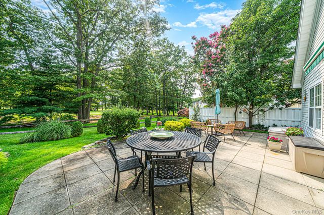 63 Madison Circle, Middle Island, NY 11953