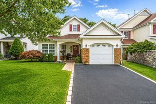 63 Madison Circle, Middle Island, NY 11953