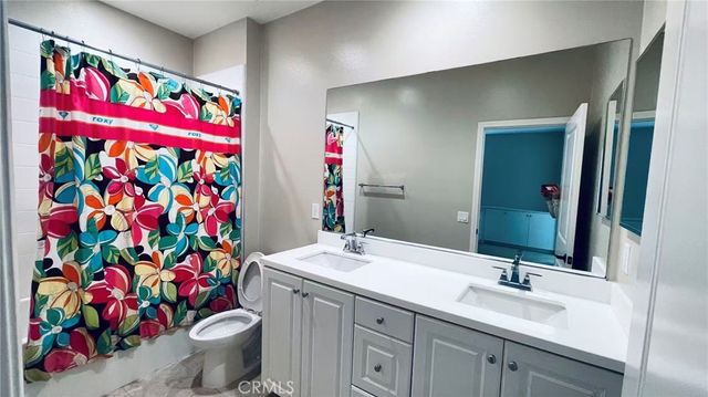 140 Parkwood, Irvine, CA 92620