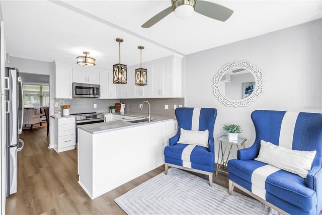 4715 BAY STREET NE 135, St Petersburg, FL 33703