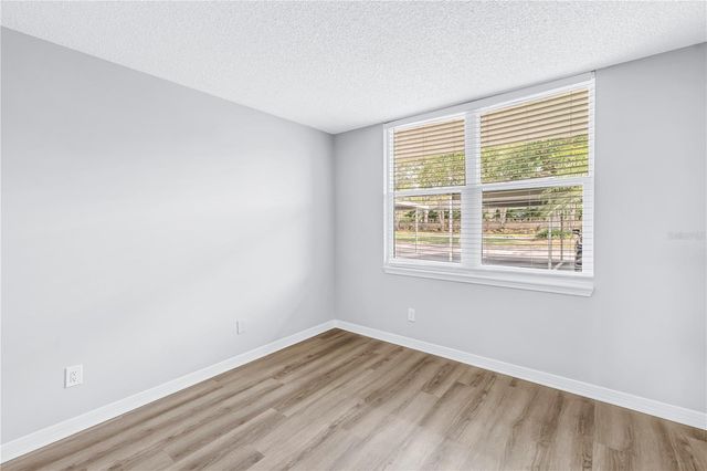 4715 BAY STREET NE 135, St Petersburg, FL 33703