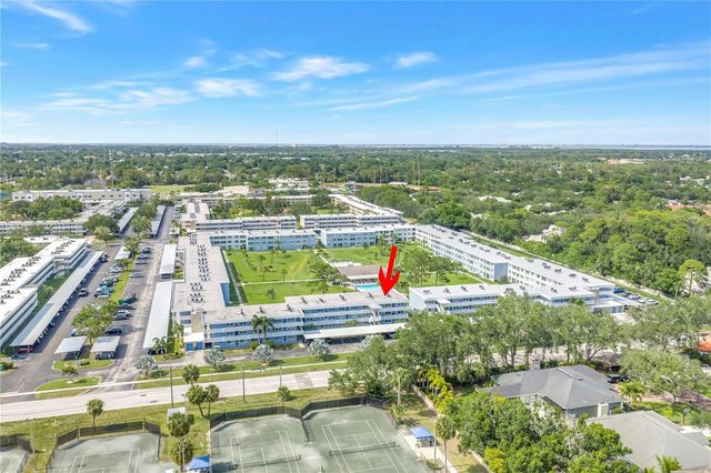 4715 BAY STREET NE 135, St Petersburg, FL 33703