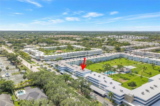 4715 BAY STREET NE 135, St Petersburg, FL 33703