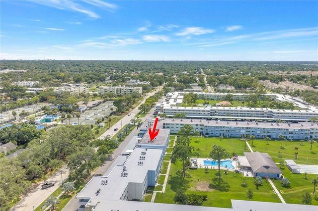 4715 BAY STREET NE 135, St Petersburg, FL 33703