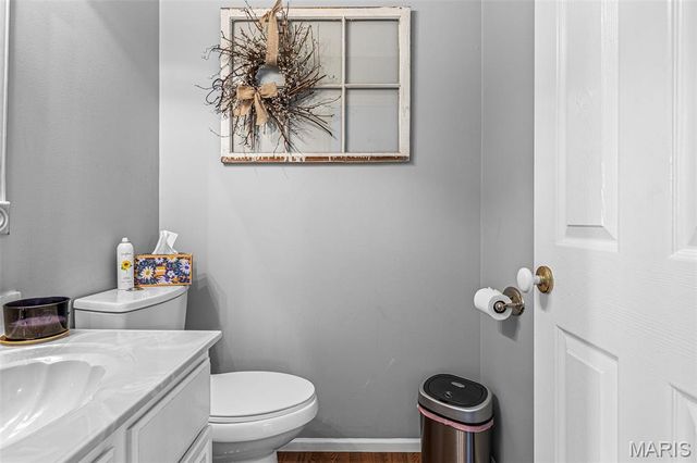 88 James River Court, St Charles, MO 63304