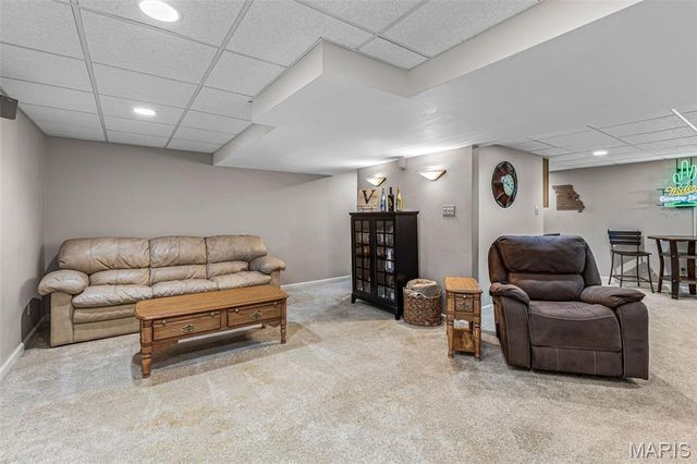 88 James River Court, St Charles, MO 63304