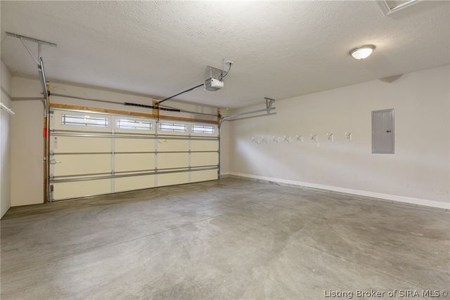 6413 Sunset Loop, Charlestown, IN 47111