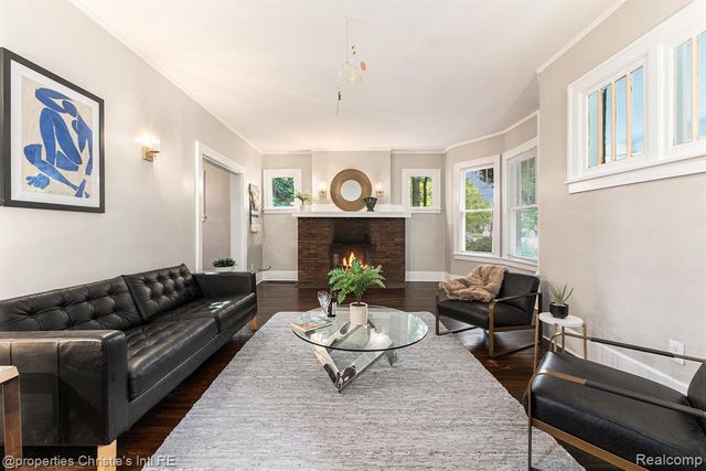 3412 Field Street, Detroit, MI 48214