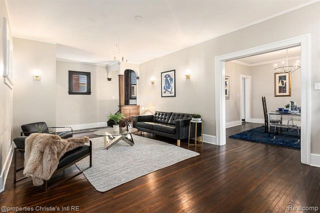 3412 Field Street, Detroit, MI 48214