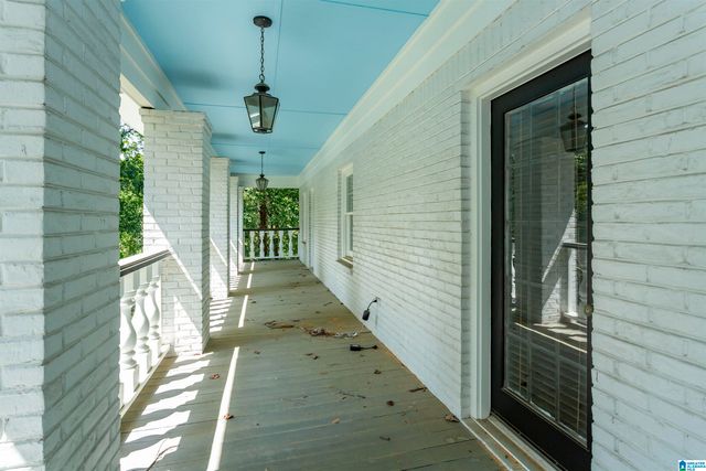 2722 OLD TRACE, Mountain Brook, AL 35243