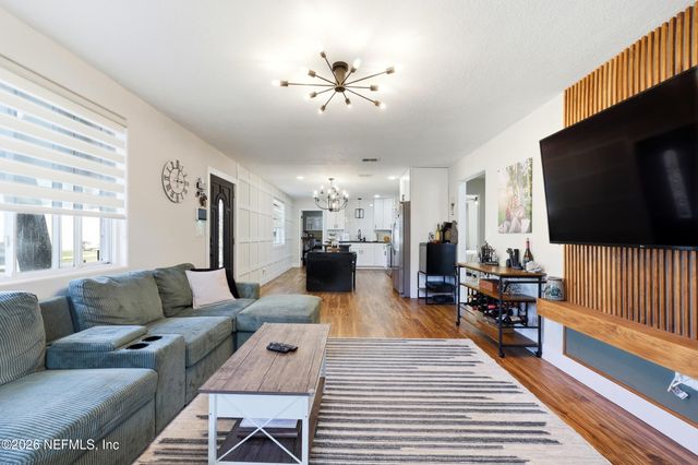 1516 12TH Avenue N, Jacksonville Beach, FL 32250