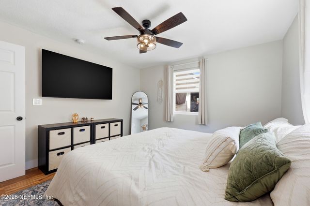 1516 12TH Avenue N, Jacksonville Beach, FL 32250