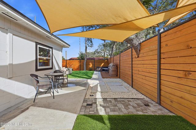 1516 12TH Avenue N, Jacksonville Beach, FL 32250