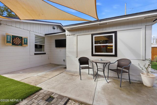 1516 12TH Avenue N, Jacksonville Beach, FL 32250