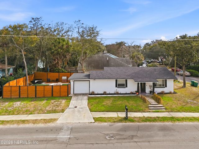 1516 12TH Avenue N, Jacksonville Beach, FL 32250