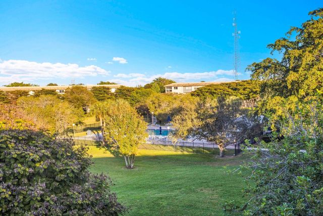 1603 Abaco Drive D4, Coconut Creek, FL 33066