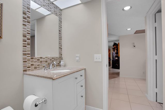 1603 Abaco Drive D4, Coconut Creek, FL 33066