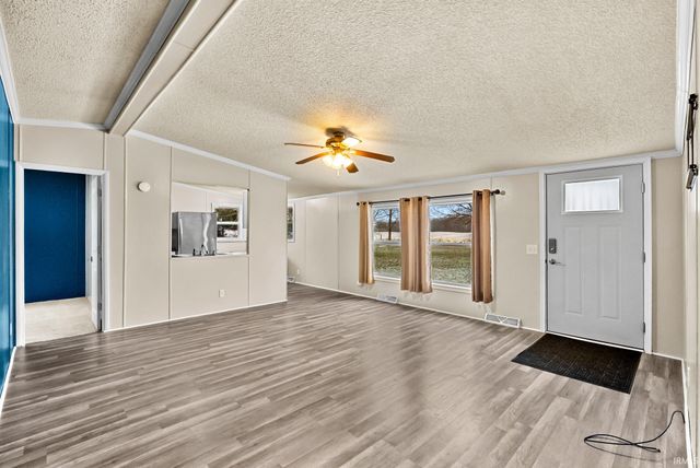 2263 W 250 S, Warsaw, IN 46580