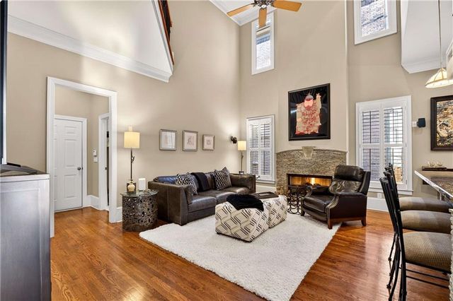 2075 River Falls Drive, Roswell, GA 30076