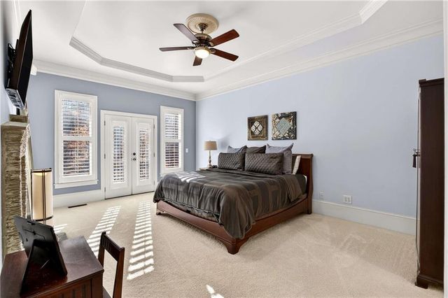 2075 River Falls Drive, Roswell, GA 30076