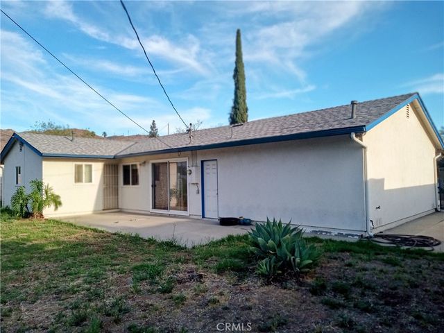657 Glenhill Drive, Riverside, CA 92507