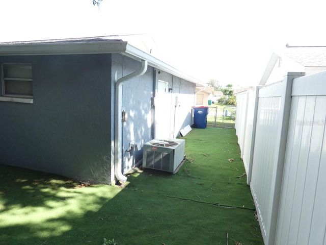 6705 ALBEMARLE PARKWAY, New Port Richey, FL 34653