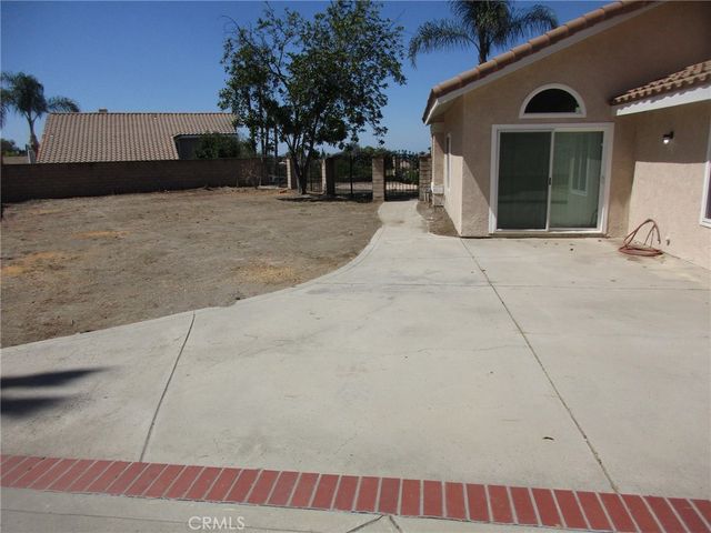 902 Basilone, Riverside, CA 92506
