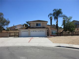 902 Basilone, Riverside, CA 92506