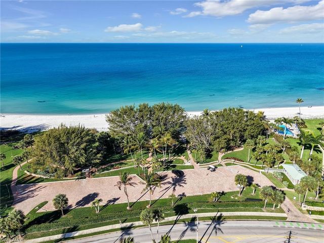 2150 Gulf Shore BLVD N 407, Naples, FL 34102
