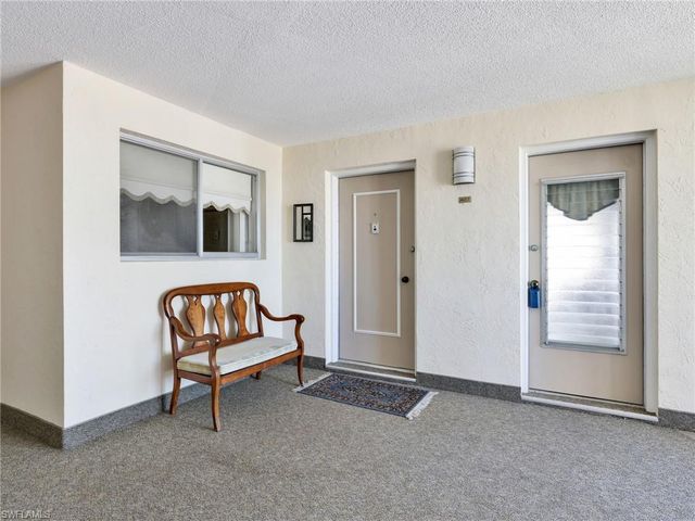 2150 Gulf Shore BLVD N 407, Naples, FL 34102