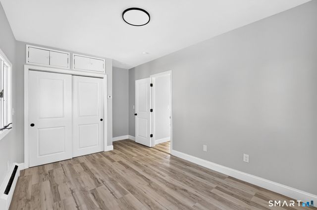 35 Front Avenue, West Haven, CT 06516