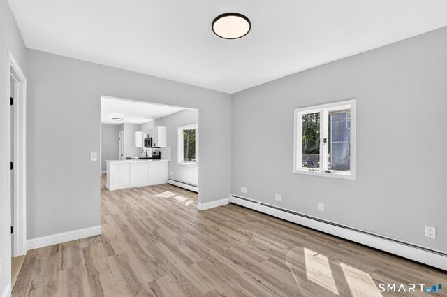 35 Front Avenue, West Haven, CT 06516