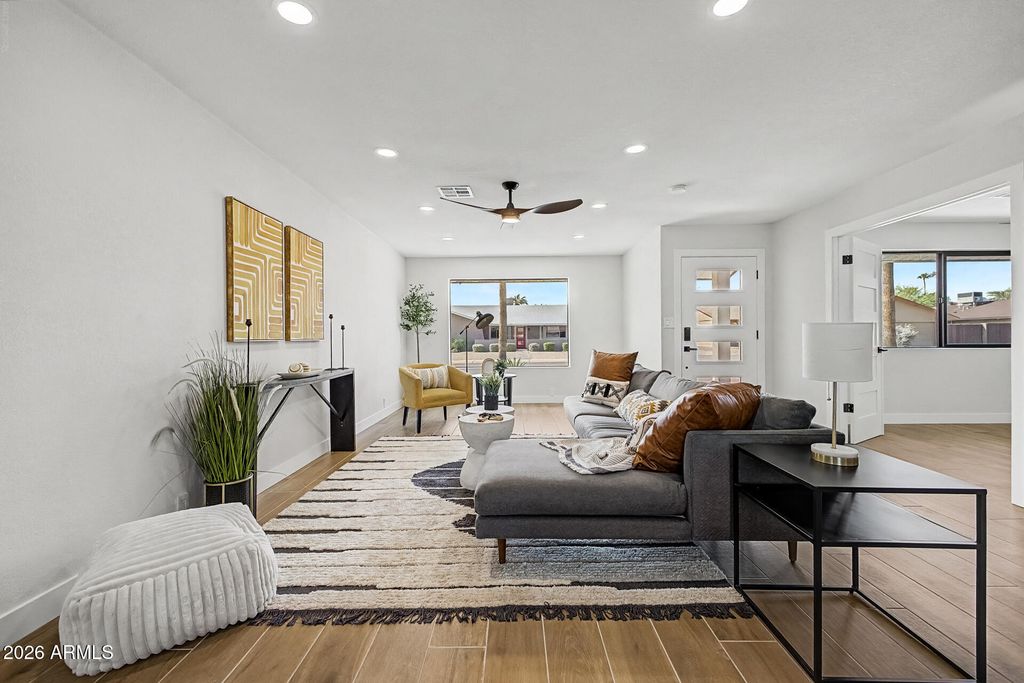 2822 E CORTEZ Street, Phoenix, AZ 85028 — photo 4