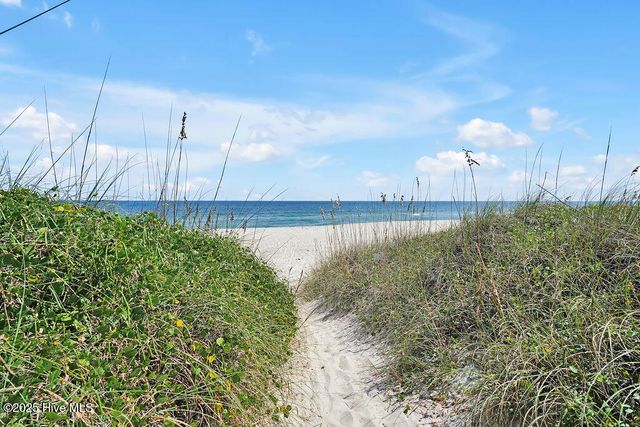 602 Canal Drive, Carolina Beach, NC 28428