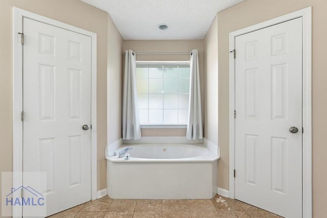 101 Laurens Lane, Savannah, GA 31419